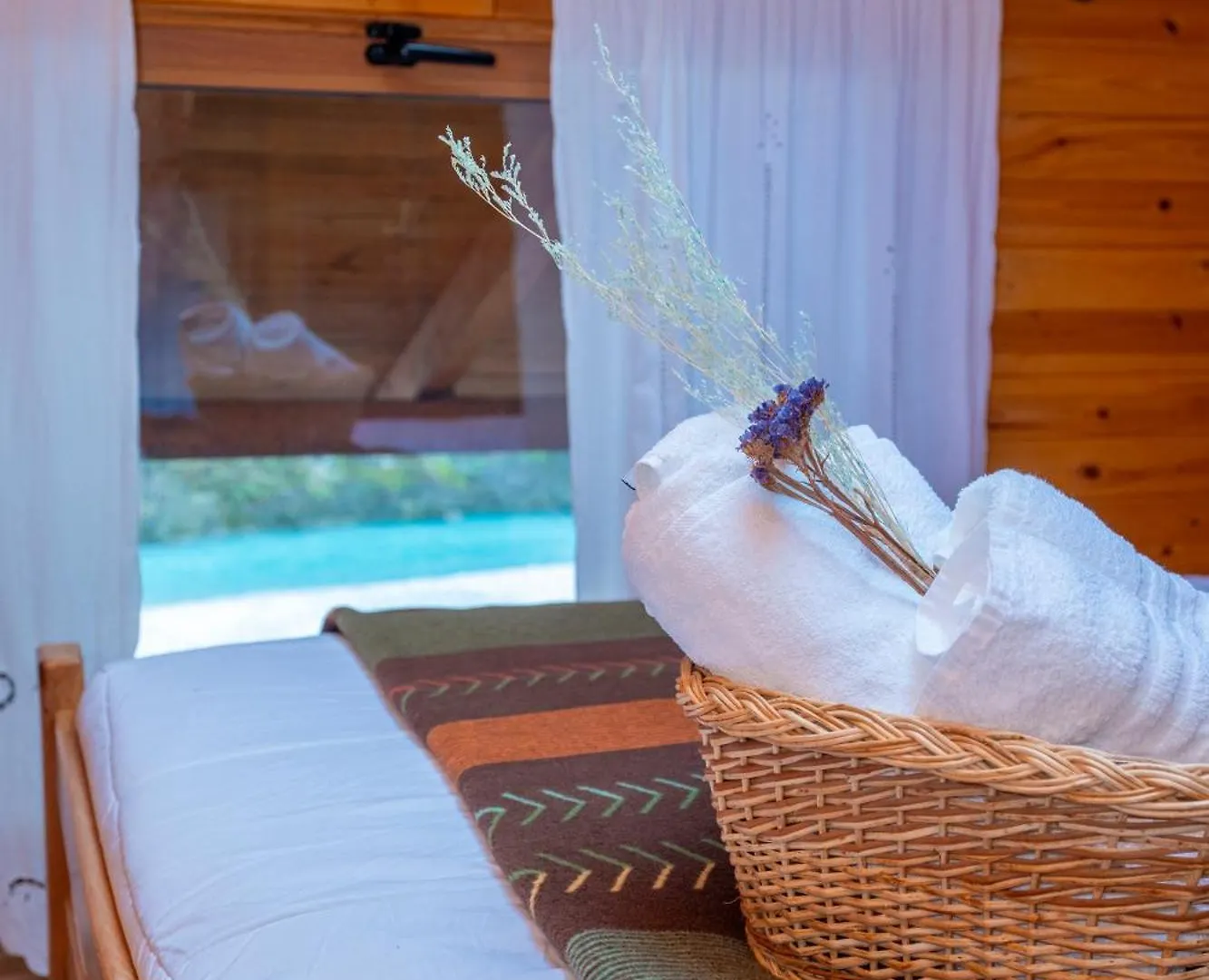 Bee Eco Guest House Moll' e Shoshit 0*,  Albania