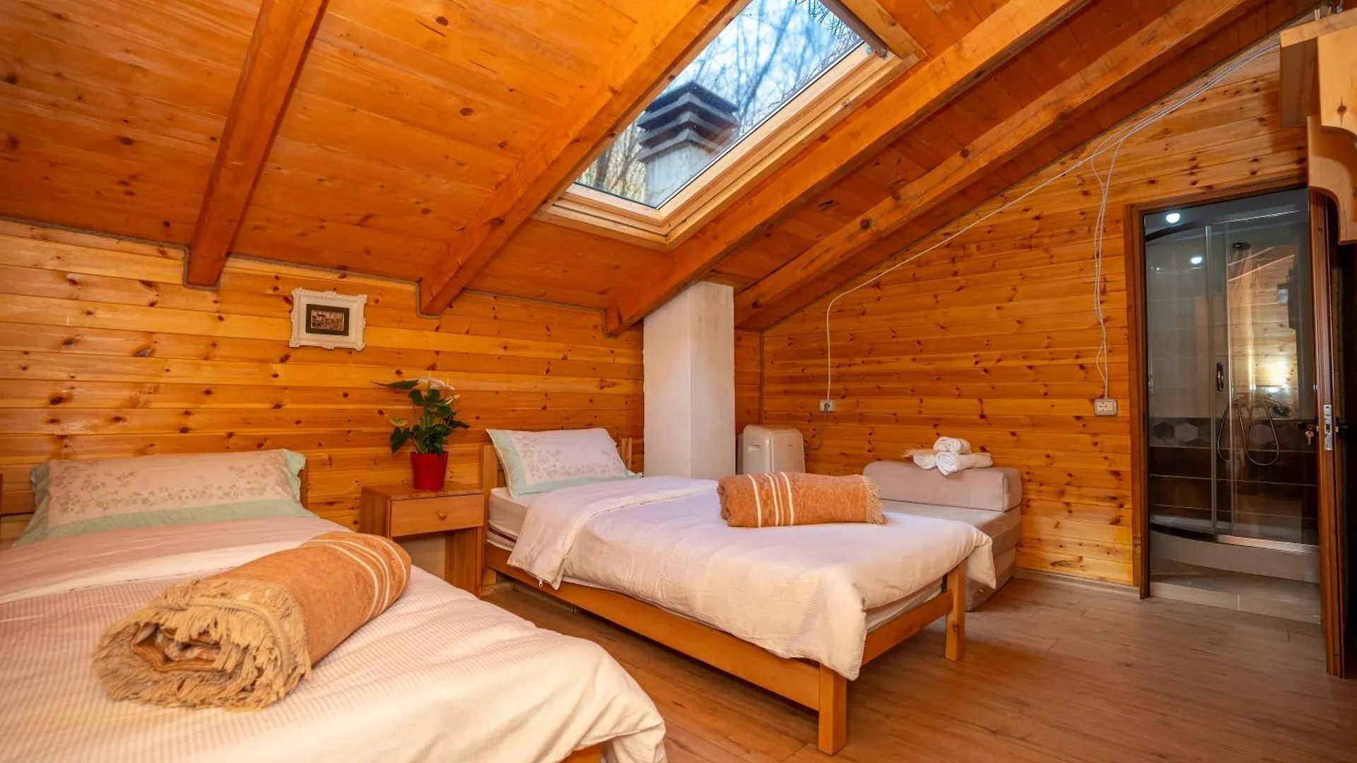 Bee Eco Guest House Moll' e Shoshit Albania
